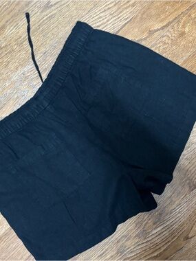 GAP Black Elastic Waist Casual Shorts